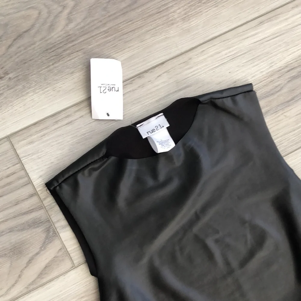 🖤NWT Vegan Leather Mini Dress - Picture 7 of 9